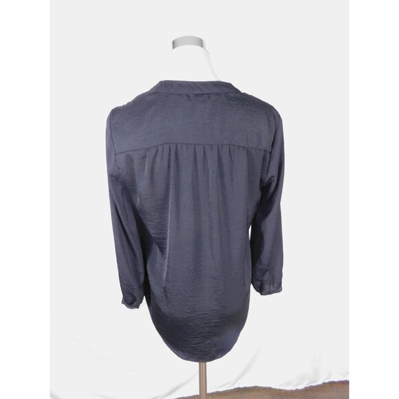 Vince Camuto Black V-Neck Long Sleeve Blouse S Corporate Goth - Picture 2 of 9